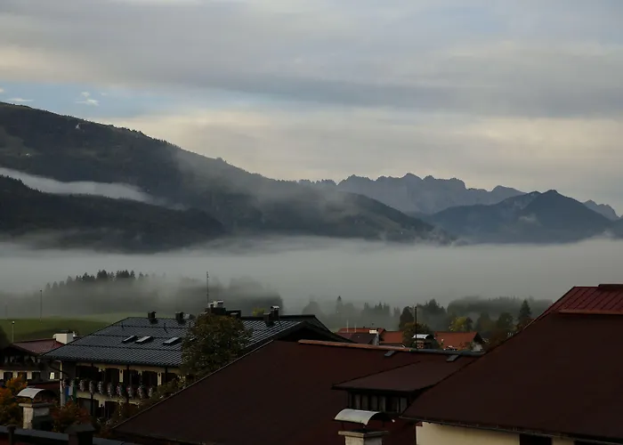 Hotel Oberschmied 3*