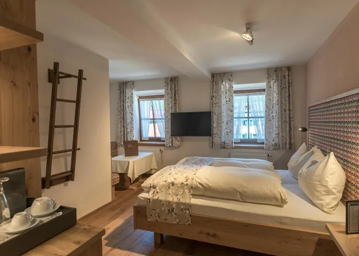 Oberschmied Hotel 3*